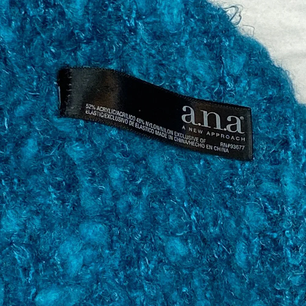 ANA Knit Beanie & Fringed Scarf 2 pc Set Turquoise Nubby Fuzzy Winter Cozy Chic - Picture 10 of 11